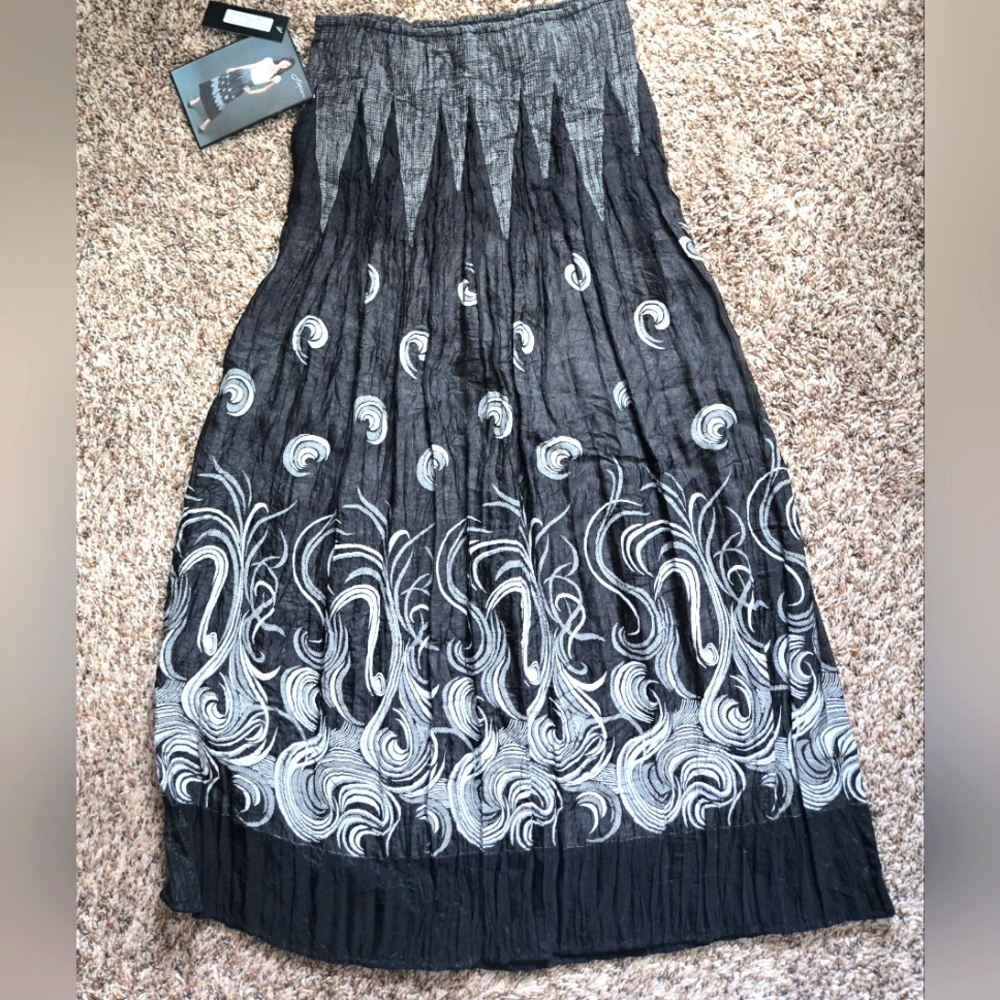 LAPIS Women Midi Skirt Dress.